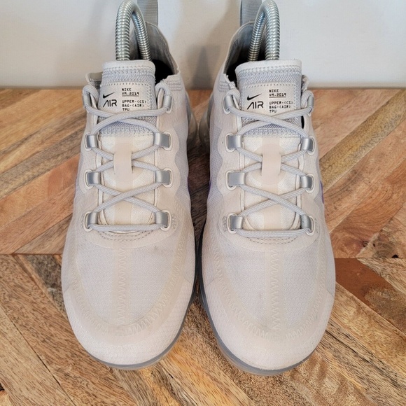 Nike Air VaporMax 2019 Women's Size 7 Shoes Grey Purple Agate BV6483-001 Running - Picture 2 of 11